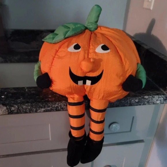 International Silver Co Vint 1994 Pumpkin Jackolantern Halloween Plush 25x17" - Picture 3 of 12